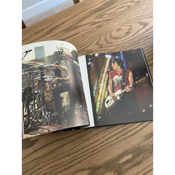 Rolling Stones Sweet Summer Sun Hyde Park Live CD DVD Blu-ray Deluxe Edition - Picture 4 of 7